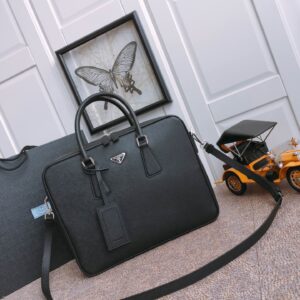 2VE011N16 Saffiano (1)