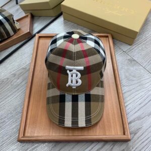 BURBERRY CAP