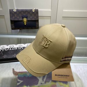 BURBERRY CAP