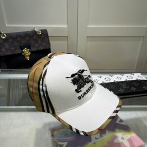 BURBERRY CAP