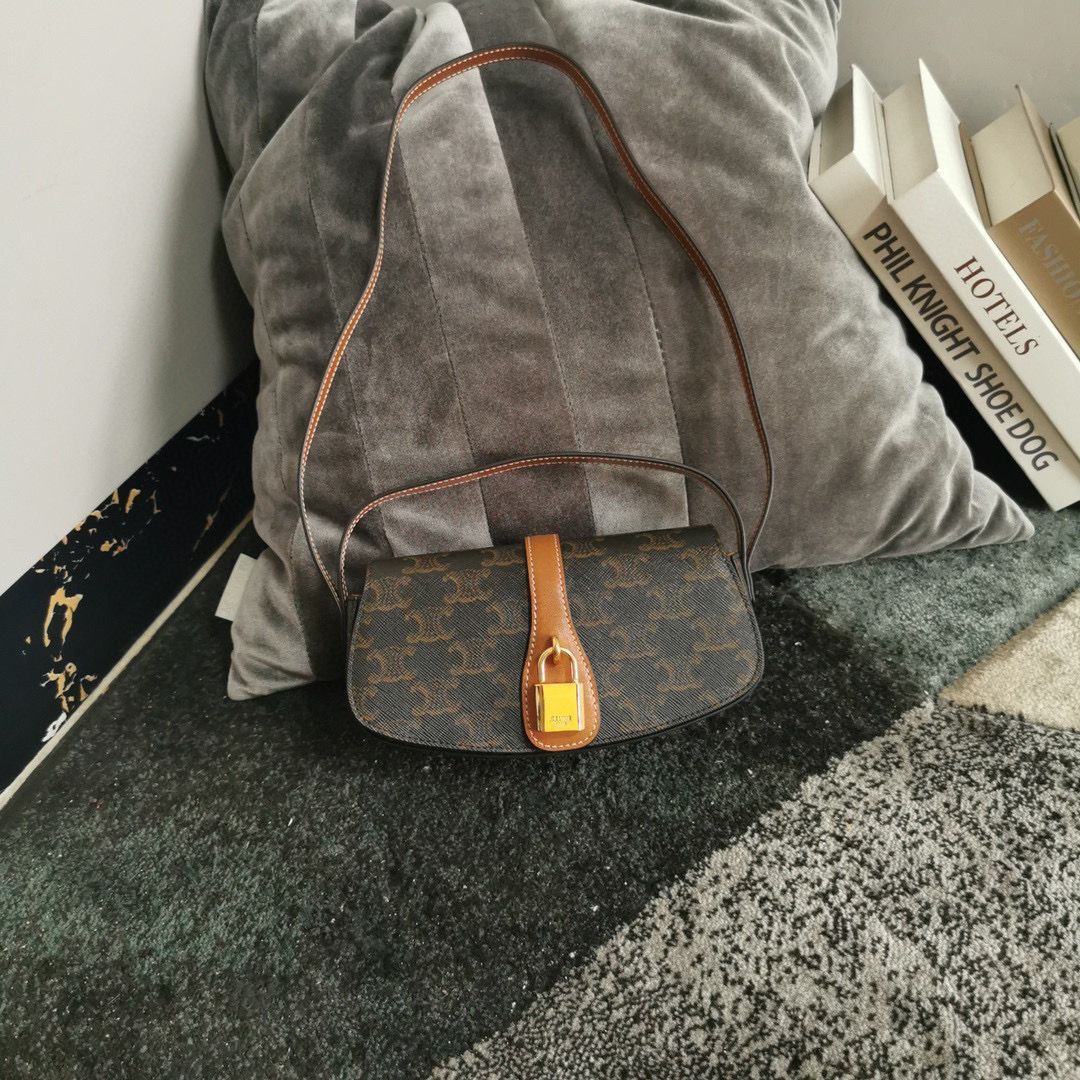 Ce-line bag size 1885cm(3)