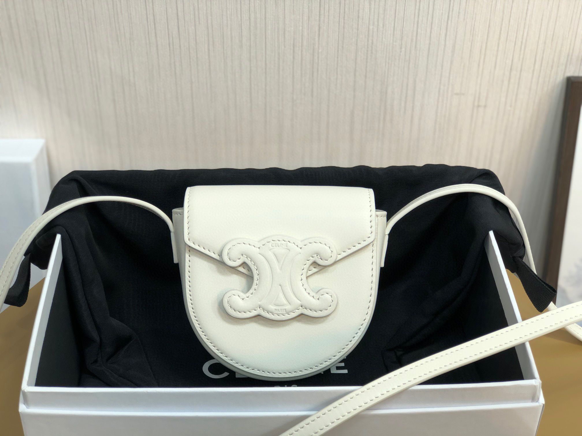 Cel-ine bag size 11105cm(2)