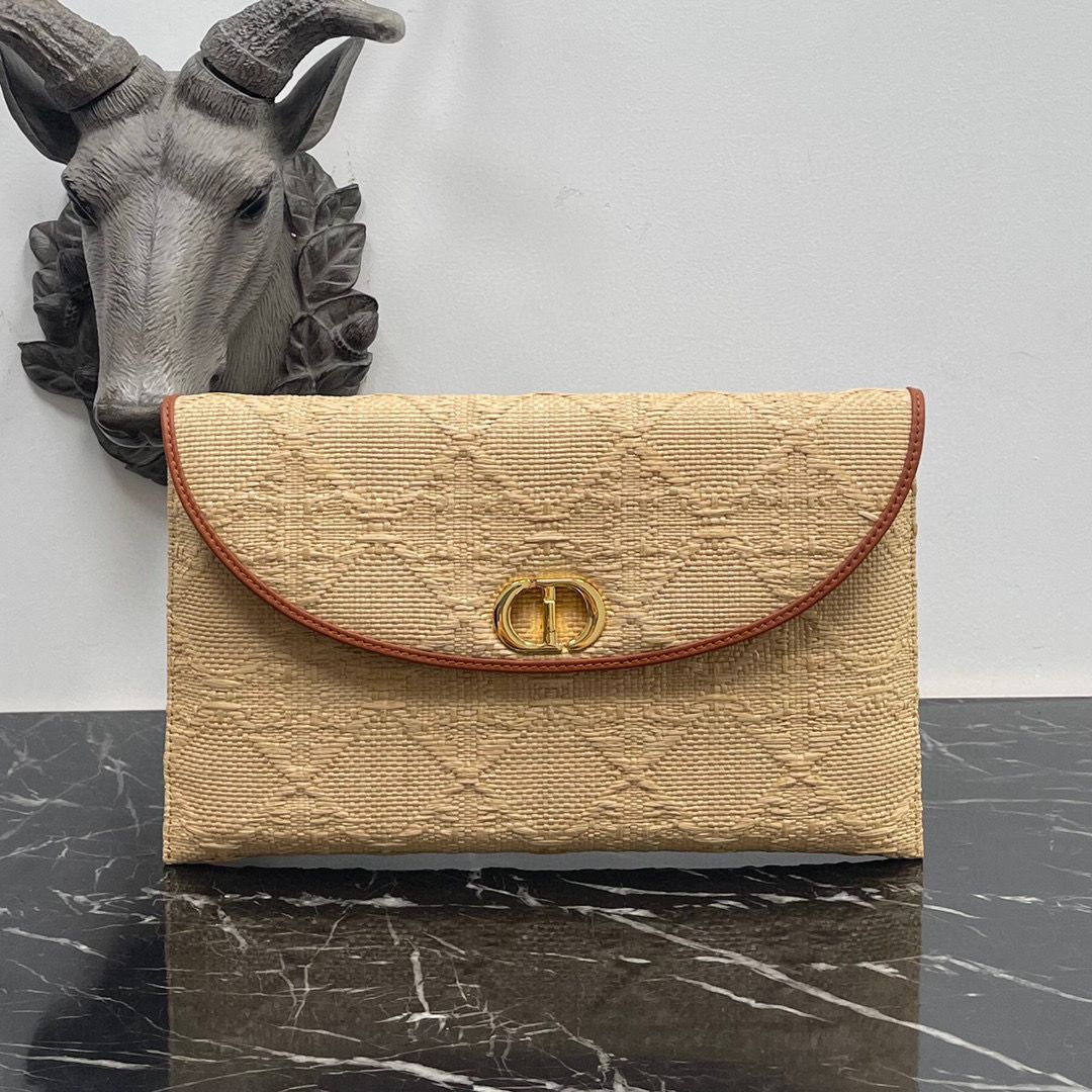 D-bag size 30*18.2*2cm