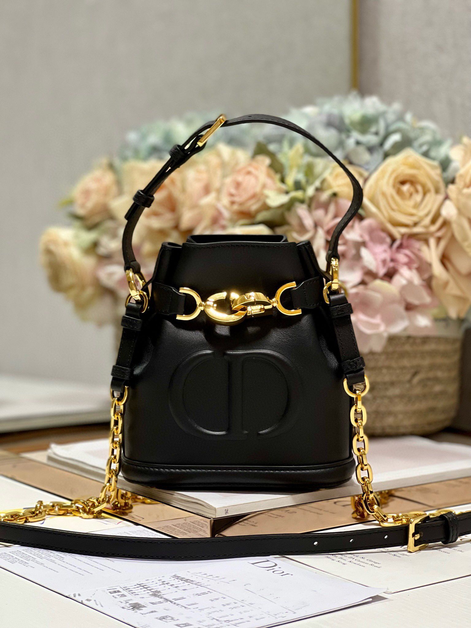 D-i-o-r bag size 17*7*18CM