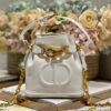 D-i-o-r bag size 17*7*18CM