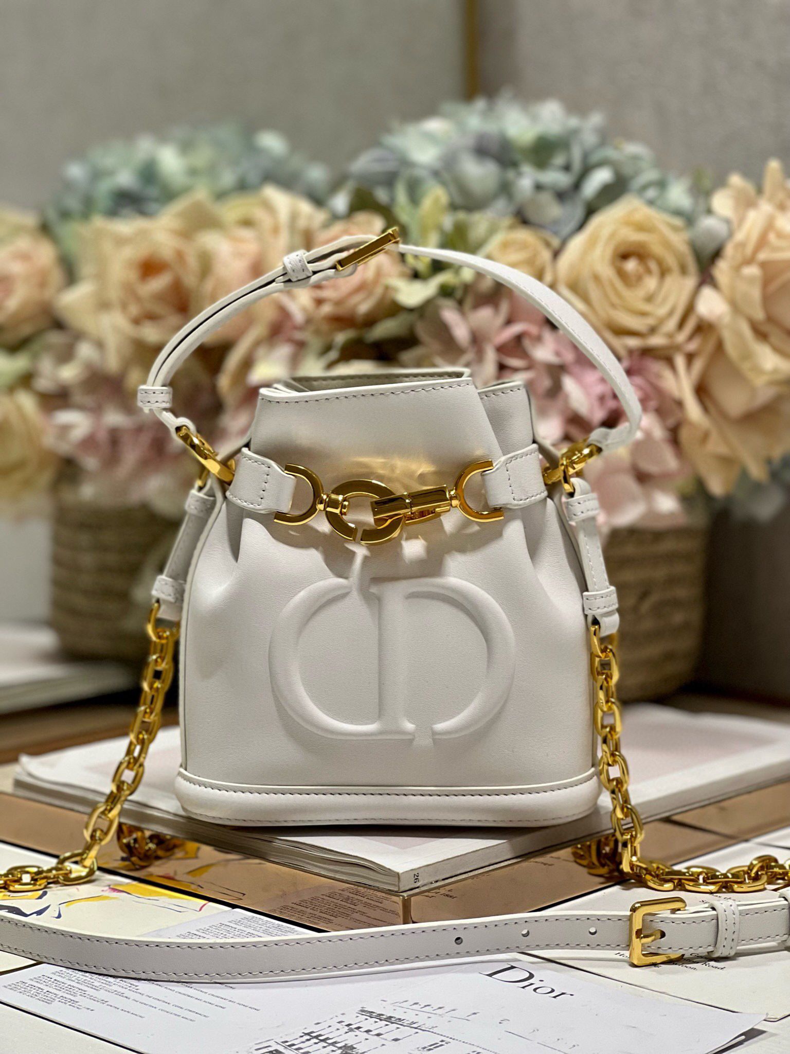 D-i-o-r bag size 17*7*18CM