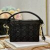 D-i-o-r bag size 19*13*5CM
