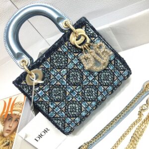 Di-or bag size 17*15*7cm