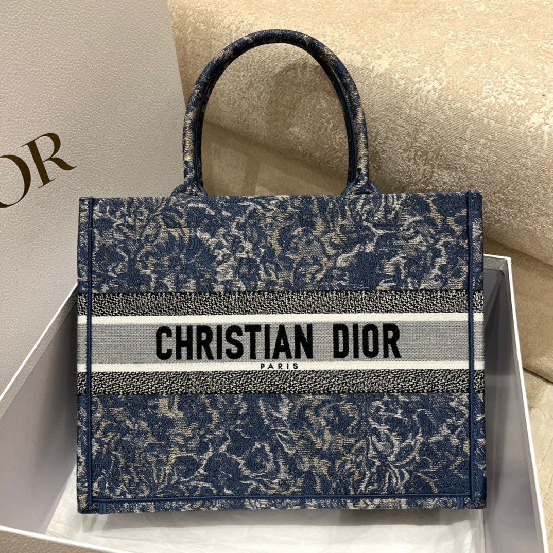 Di-or bag size 36*18*28cm