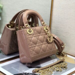 Lady Dir Mini 17cm