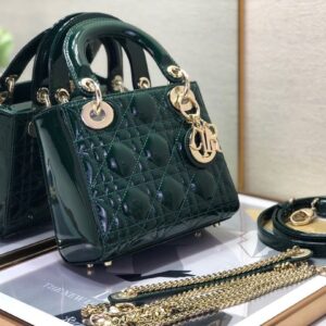 Lady Dir Mini 17cm