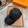 LOUIS VUITTON CAP