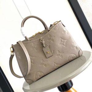LV (108)