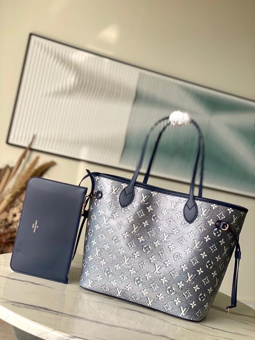 LV (219)