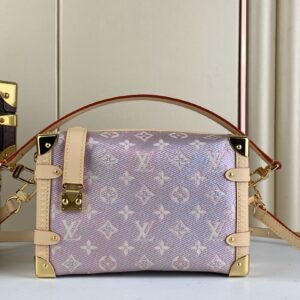 LV (52)