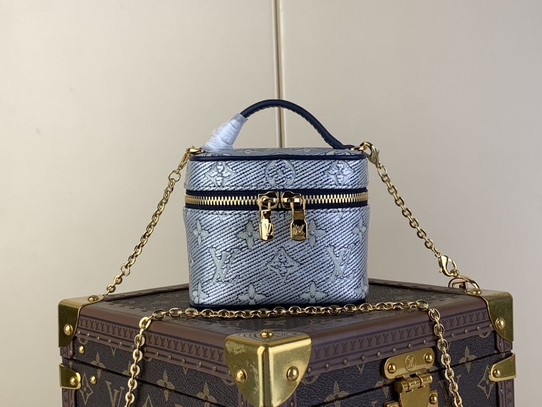 LV (57)
